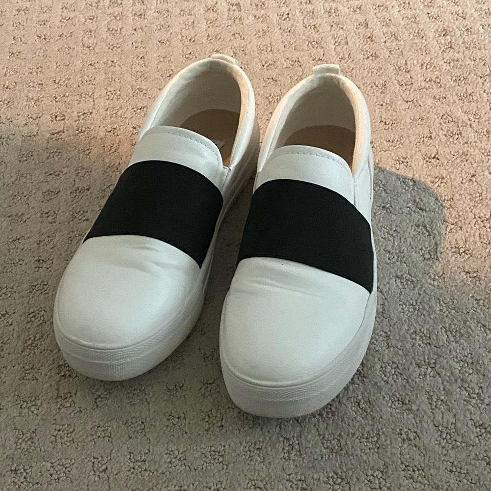 Steve Madden Sneaker